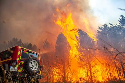 Incendios forestales en España y Francia y olas de calor arrasan varias partes de Europa