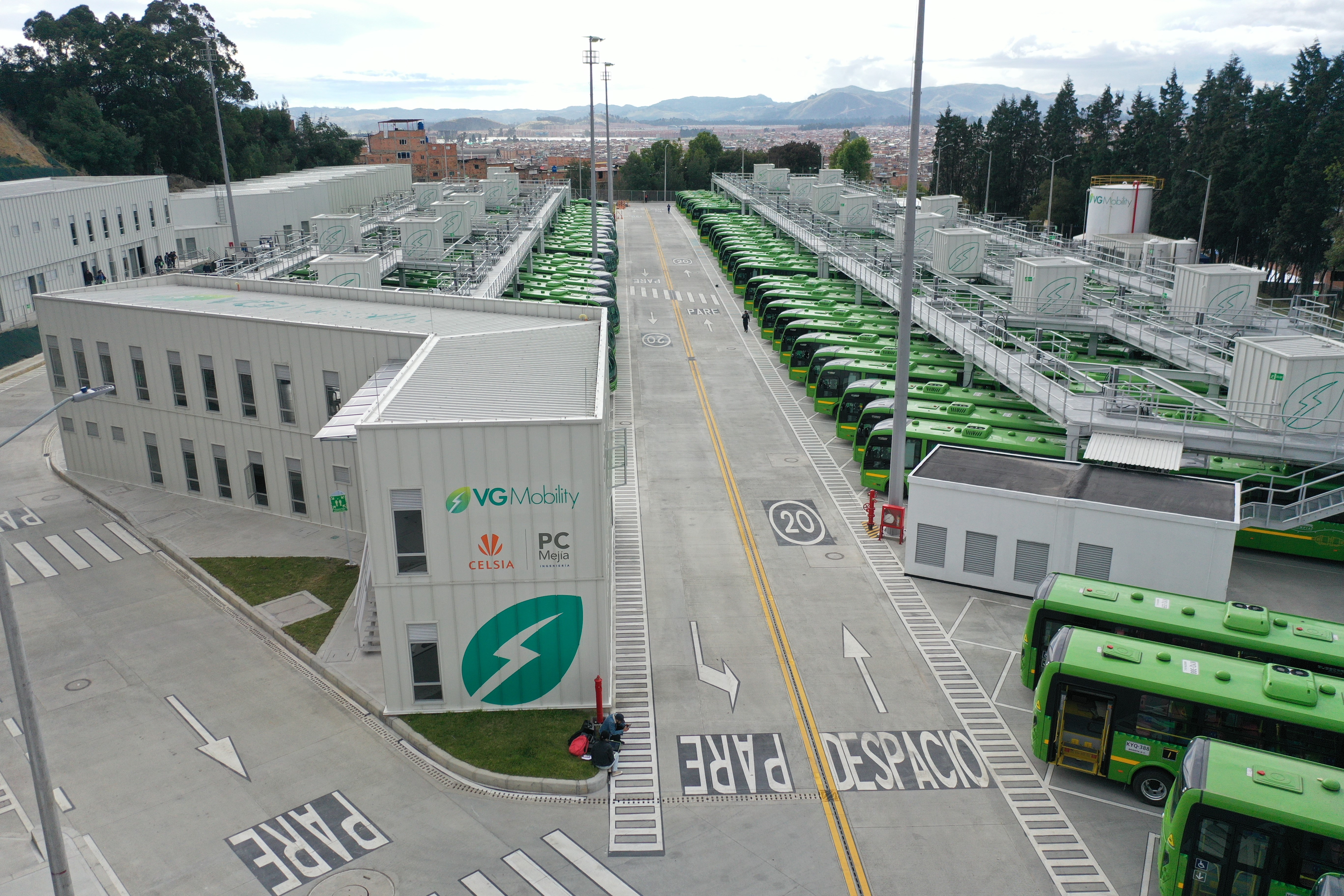 Bogotá sigue avanzando con éxito hacia la movilidad eléctrica en su sistema integrado de transporte