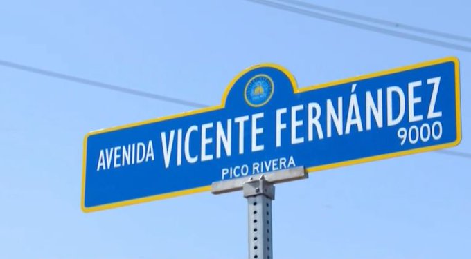 En Honor a Vicente Fernández fue inaugurada una calle en En Los Ángeles