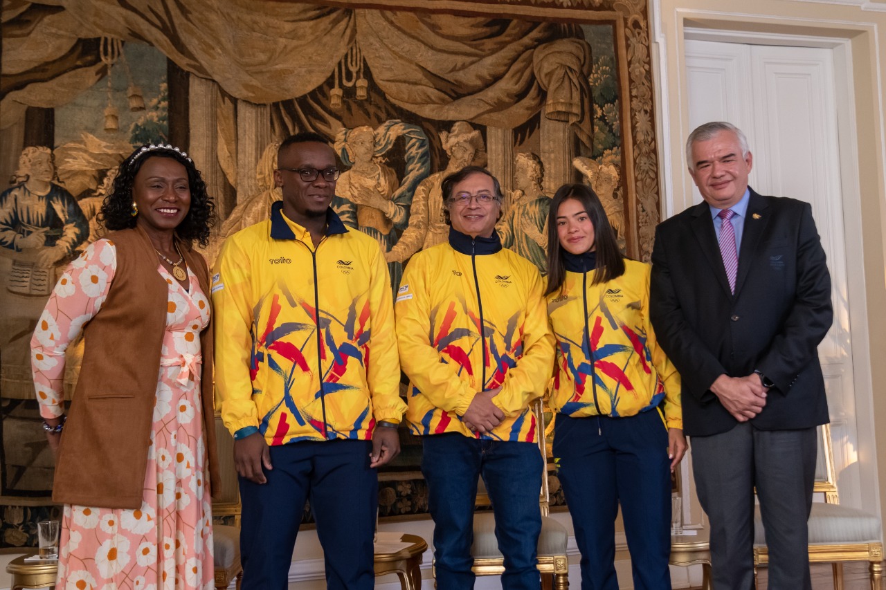 Ustedes representan a un país que tiene ansias profundas de paz, dijo el Presidente Petro a delegación de Colombia que participará en los XII Juegos Suramericanos
