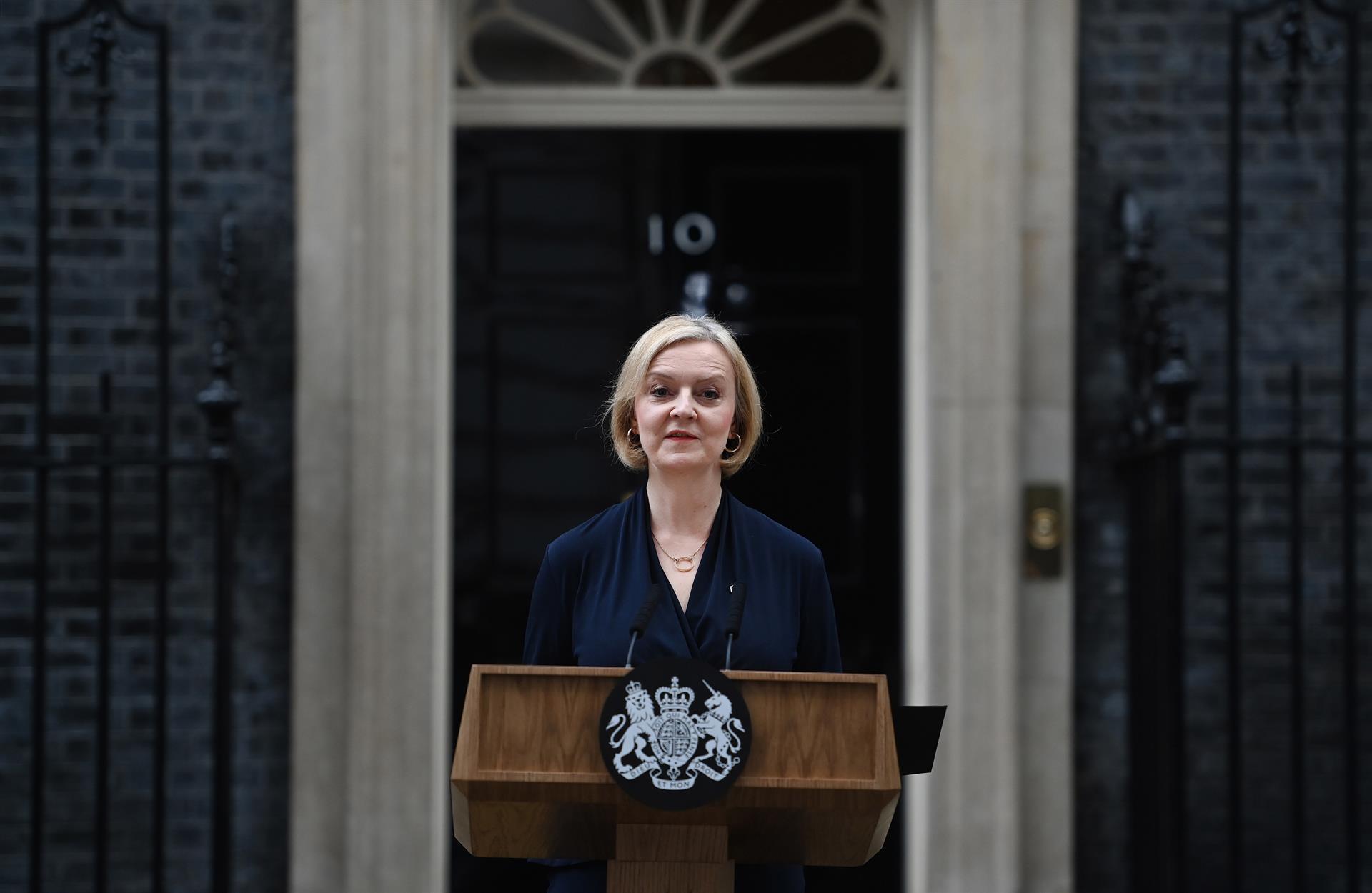 Renuncia Liz Truss, primera ministra de Reino Unido