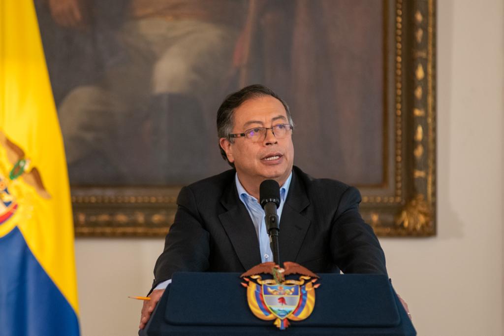 Por emergencia en Cauca Presidente Petro suspende su último acto en Chile y vuelve a Colombia
