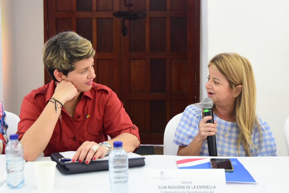 “Gobierno Nacional y Gobernación somos un solo equipo solidario con nuestra gente del Atlántico”: Elsa Noguera