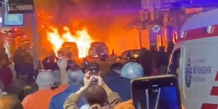 Nueva explosión en Estambul: Reportan incendio de un carro