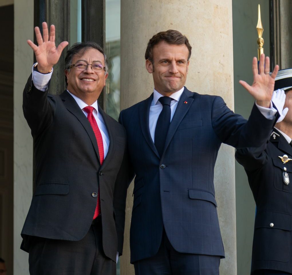 El presidente de Francia Emmanuel Macron da su pleno apoyo a Gustavo Petro para el proceso de paz en Colombia