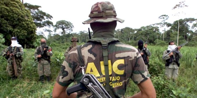 Paramilitares dejan en libertad a menor de edad en Antioquia