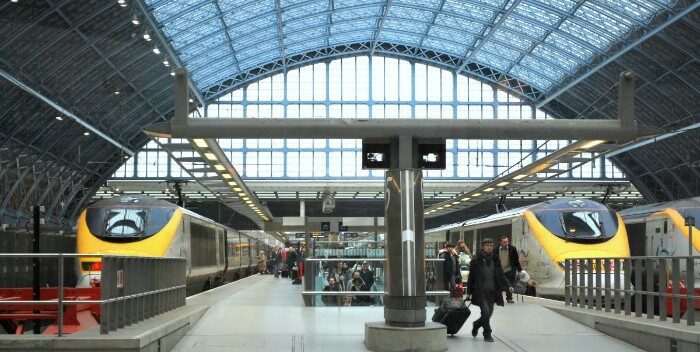 Cuatro huelgas paralizarán los trenes en el Reino Unido en diciembre y enero