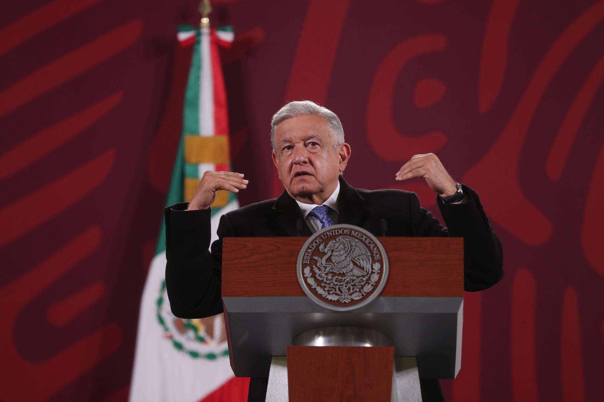 Presidente López Obrador pide «mejores futbolistas» tras la eliminación de México