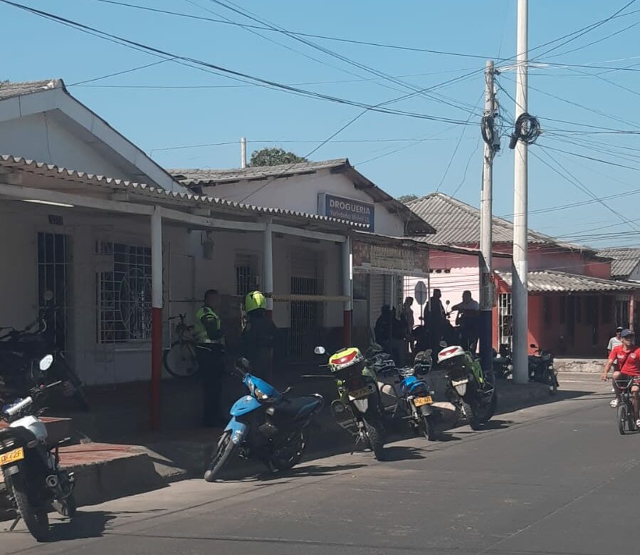 Una mujer muerta y dos hombres heridos tras ataque a bala en el barrio Las Nieves en Barranquilla