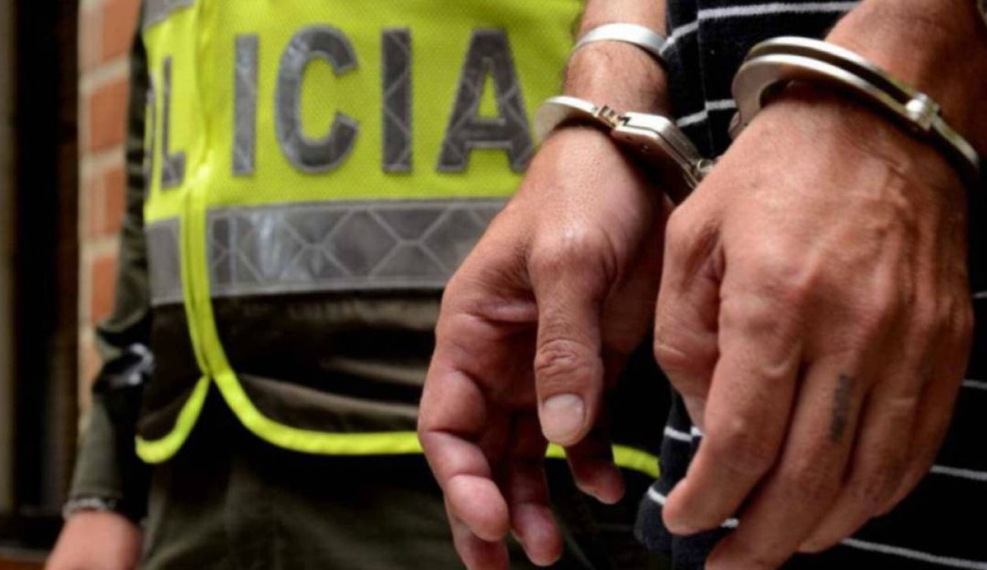 Las autoridades capturaron a 14 presuntos extorsionistas en Medellín y Bello