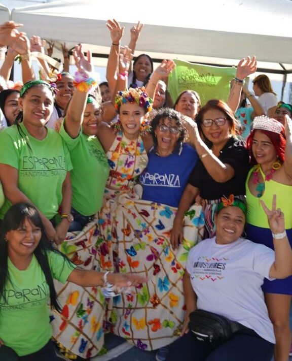 Internas de El Buen Pastor vestirán de ‘Sueños de libertad’ a la reina del Carnaval Natalia De Castro
