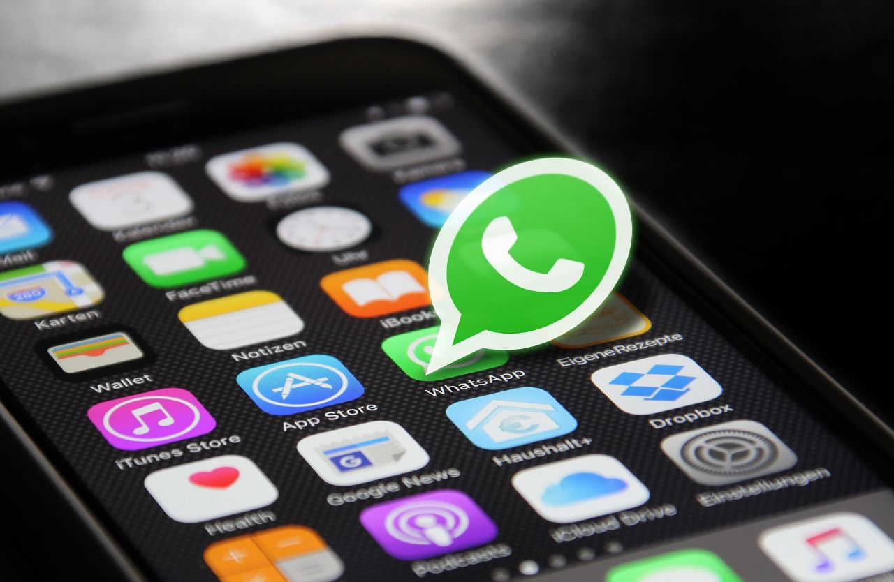 Chatbots para WhatsApp ahora con analítica inteligente de conversaciones