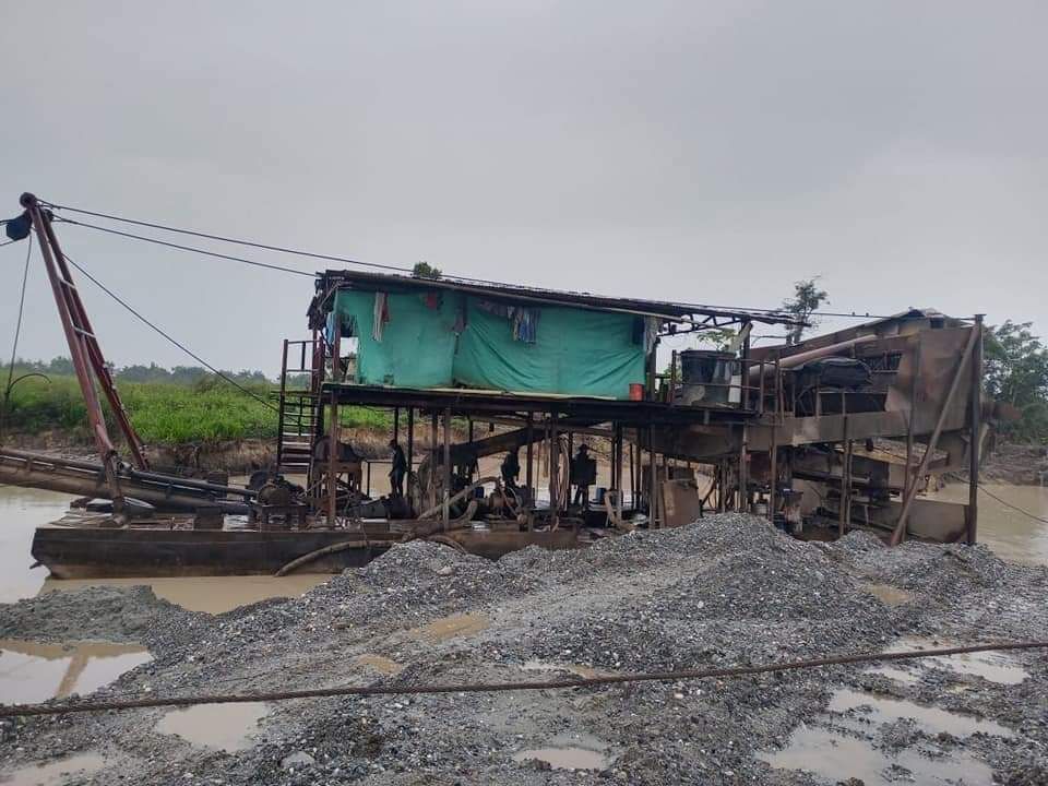 Ejército nacional no baja la guardia en contra la minería ilegal en el Chocó