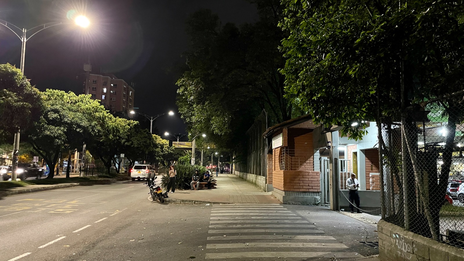 Medellín reemplaza 2.630 luminarias bajo el plan de emergencia
