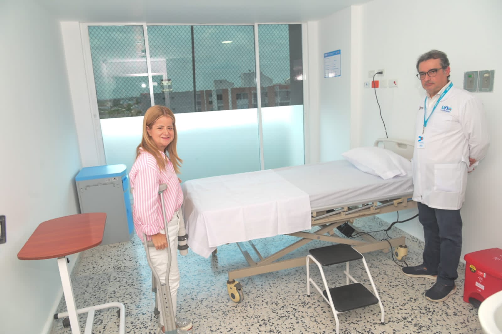 Elsa Noguera, entregó 56 camas nuevas para ampliar la capacidad hospitalaria