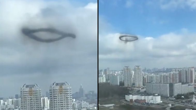 Aparece un misterioso anillo de humo negro sobre Moscú