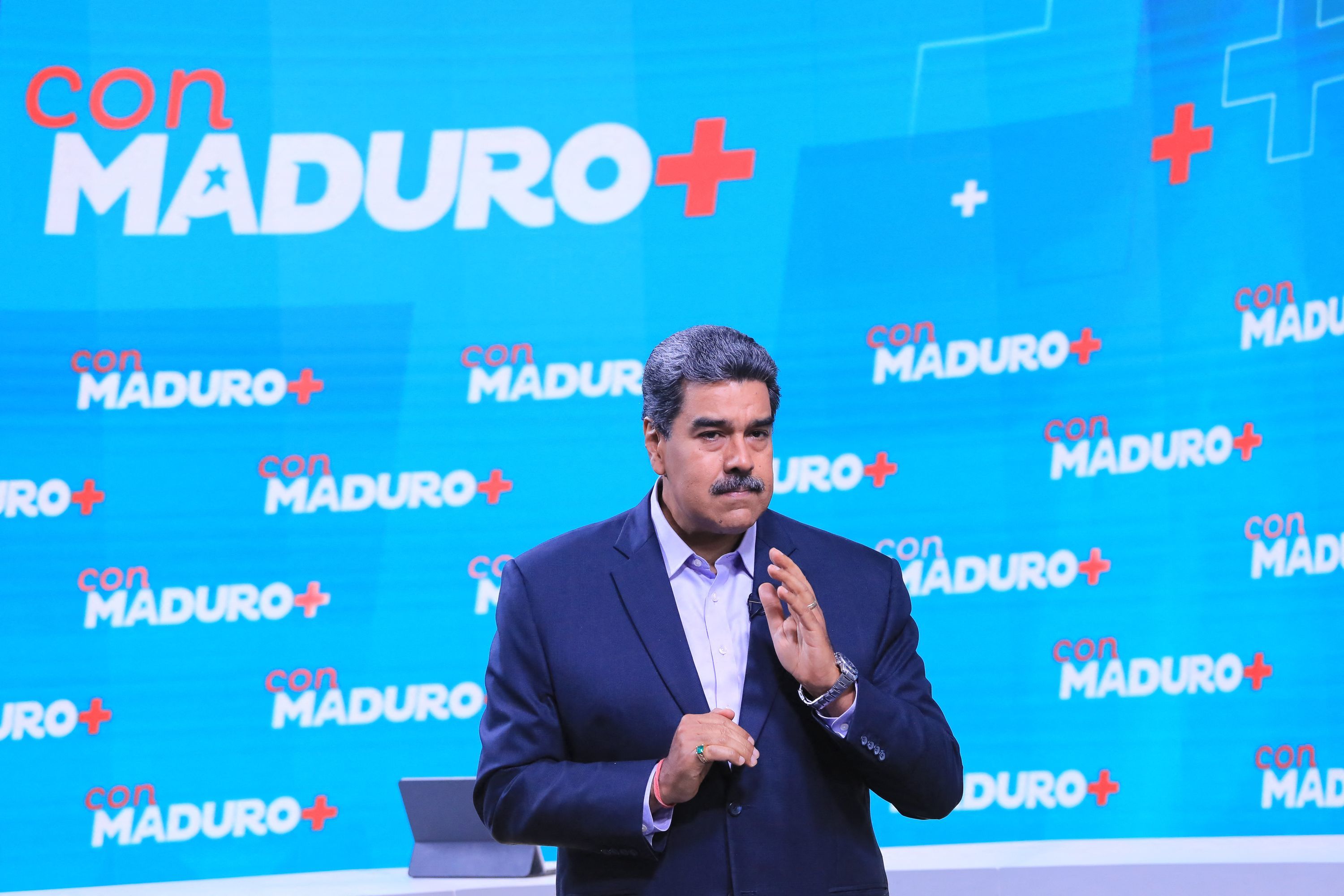Maduro critica cumbre de Petro y acusa a EE. UU. de saqueo contra Venezuela