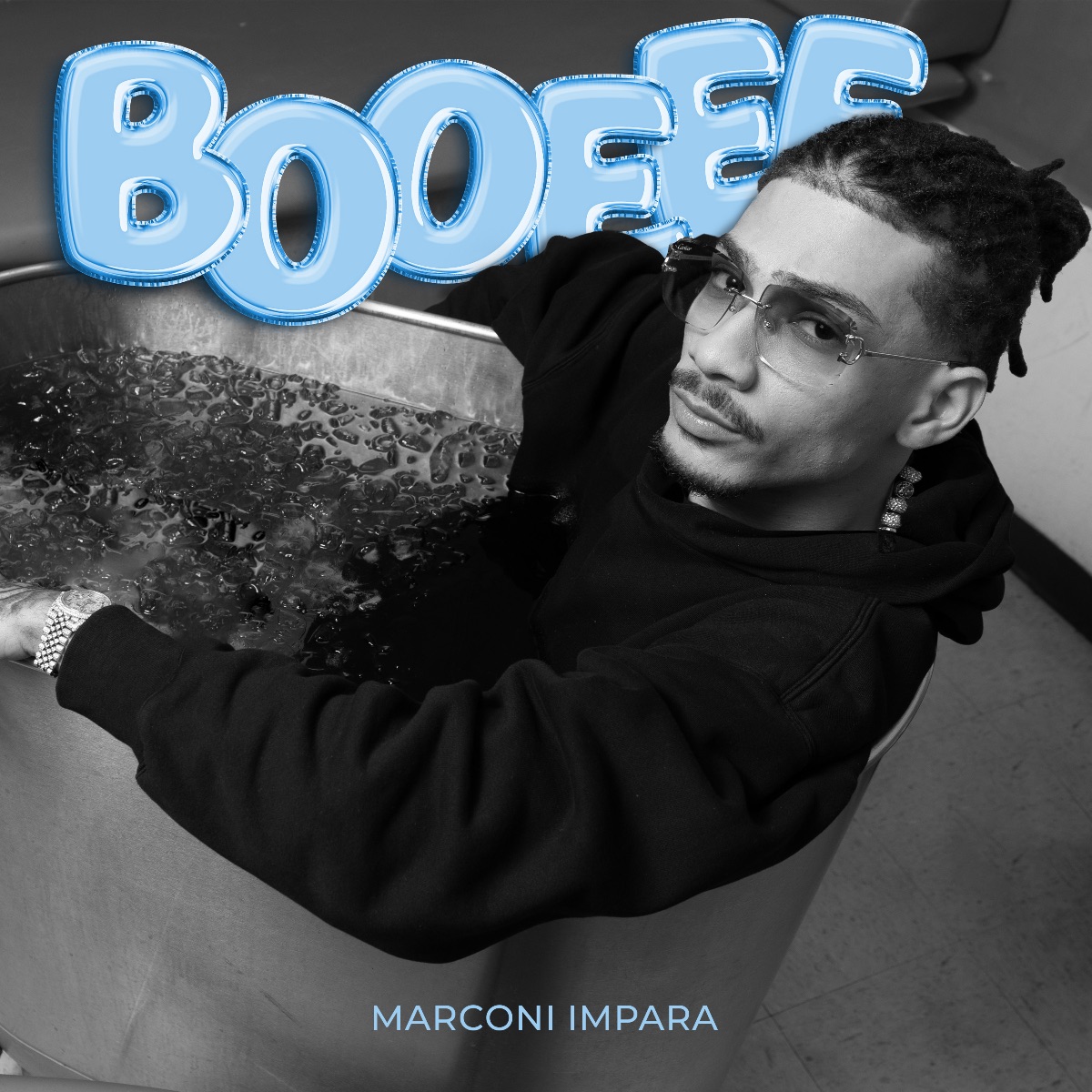 Marconi Impara se reinventa en su álbum debut ‘BOOEEE’