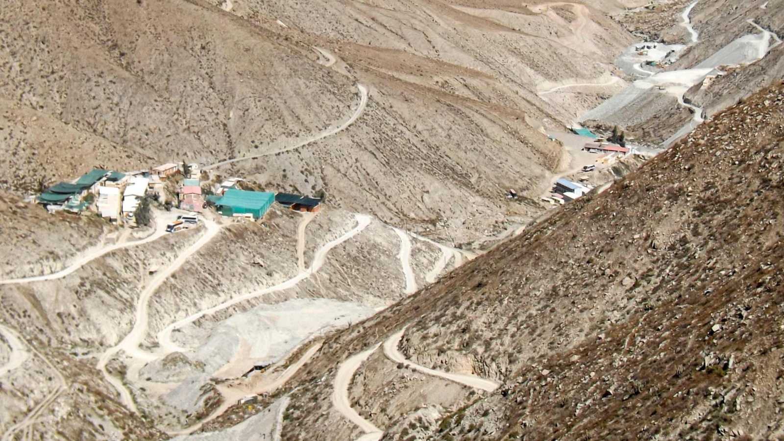 Perú: 27 mineros muertos tras incendio en Arequipa