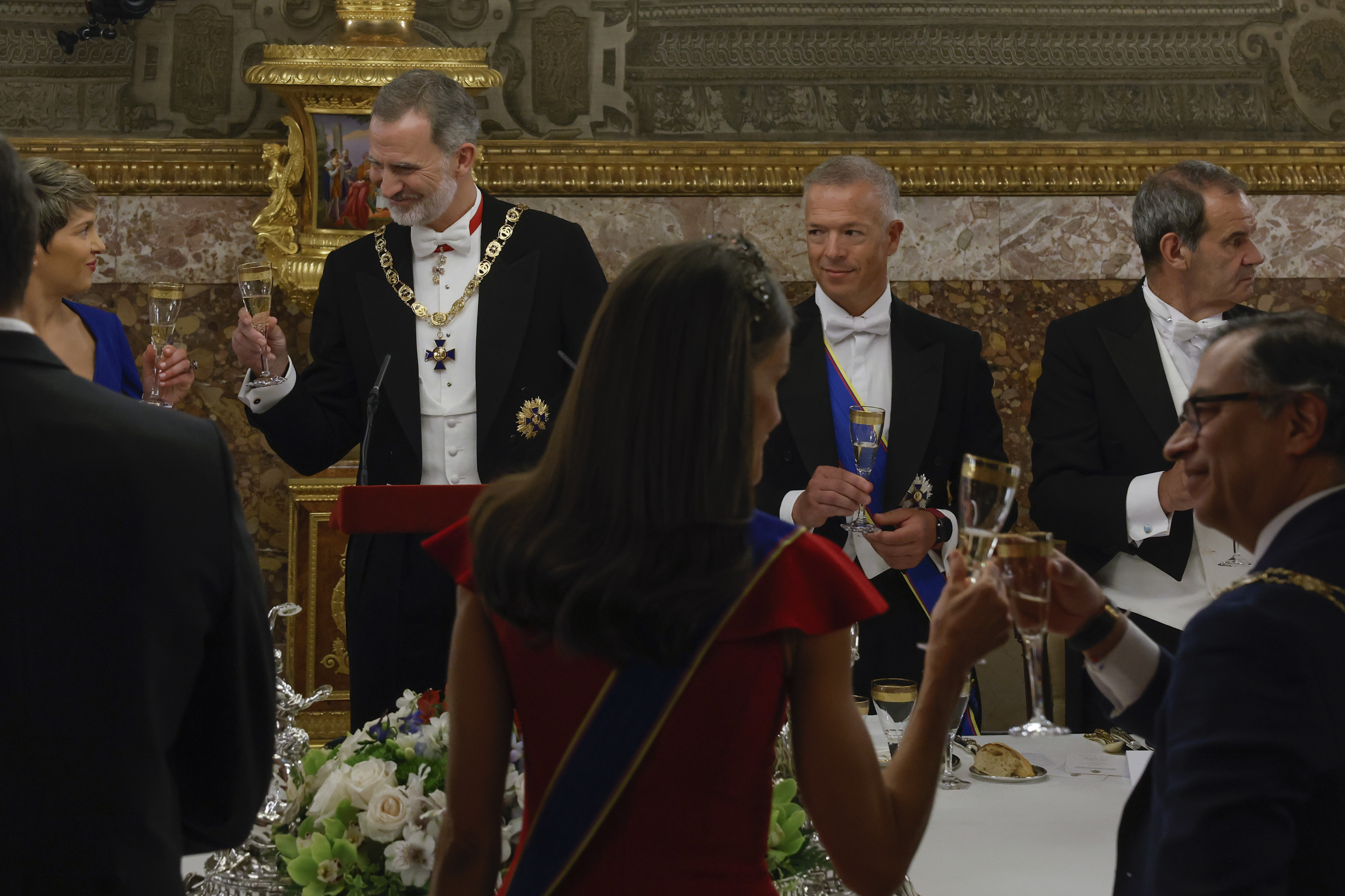 Gustavo Petro ofrece una recepción a los reyes de España con sabor colombiano