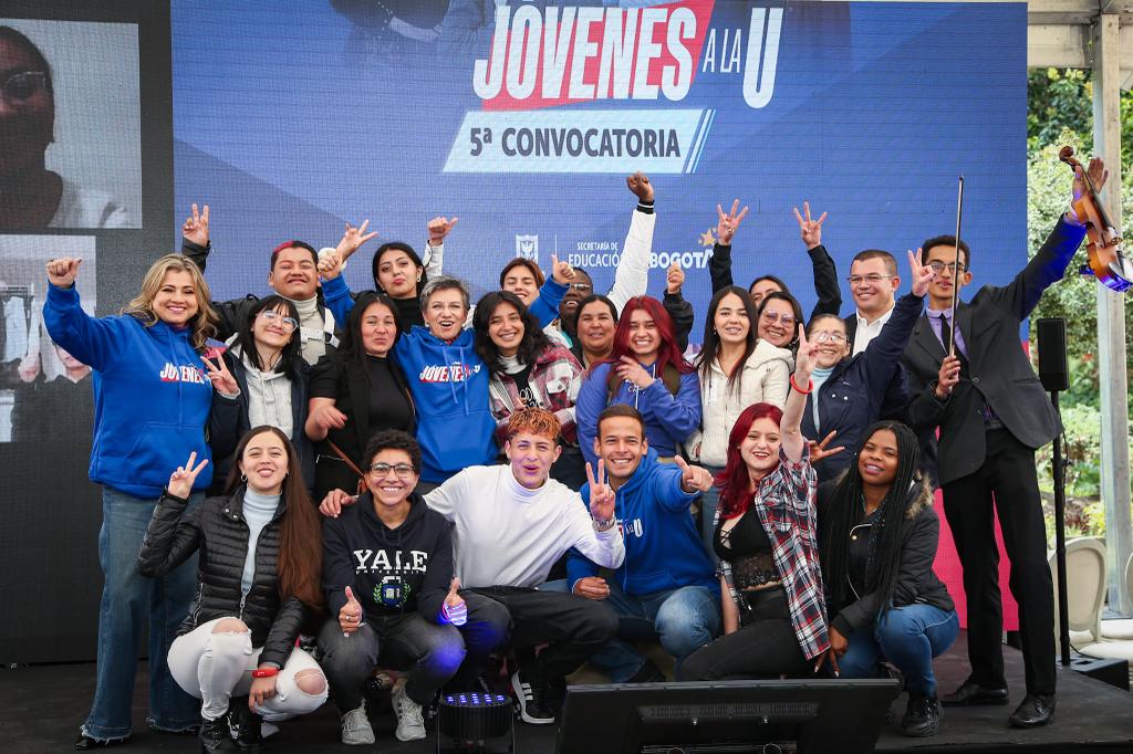 La alcaldesa Claudia López presenta lista de elegidos de la quinta convocatoria del programa Jóvenes a la U