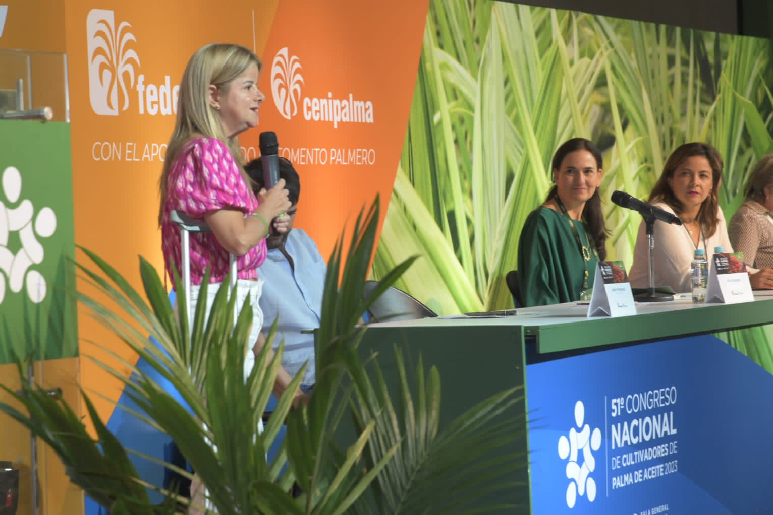 Gobernadora del Atlántico Elsa Noguera impulsa la transformación agroindustrial en el Congreso de Cultivadores de Palma de Aceite