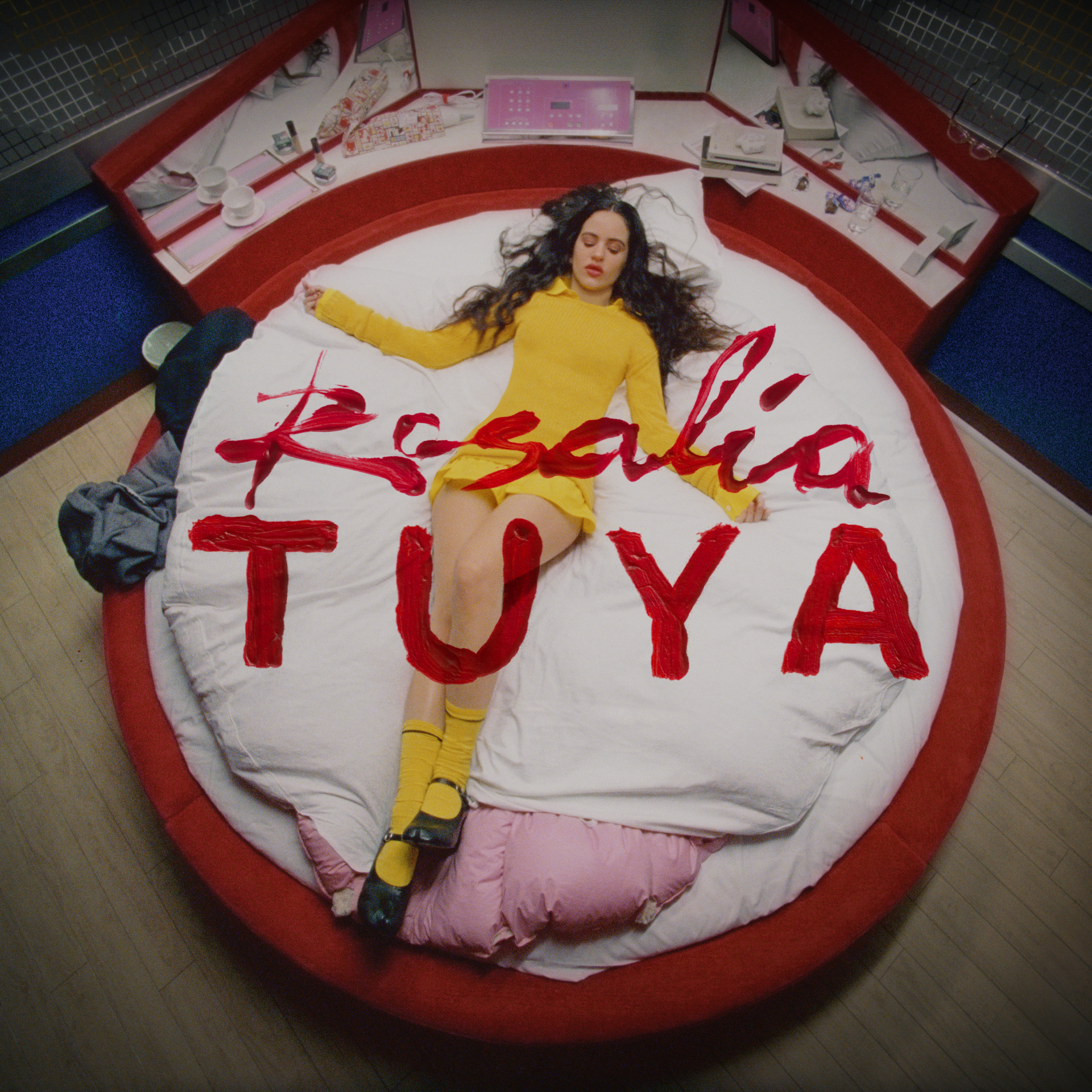 Rosalía lanza su nueva canción y vídeo “Tuya”