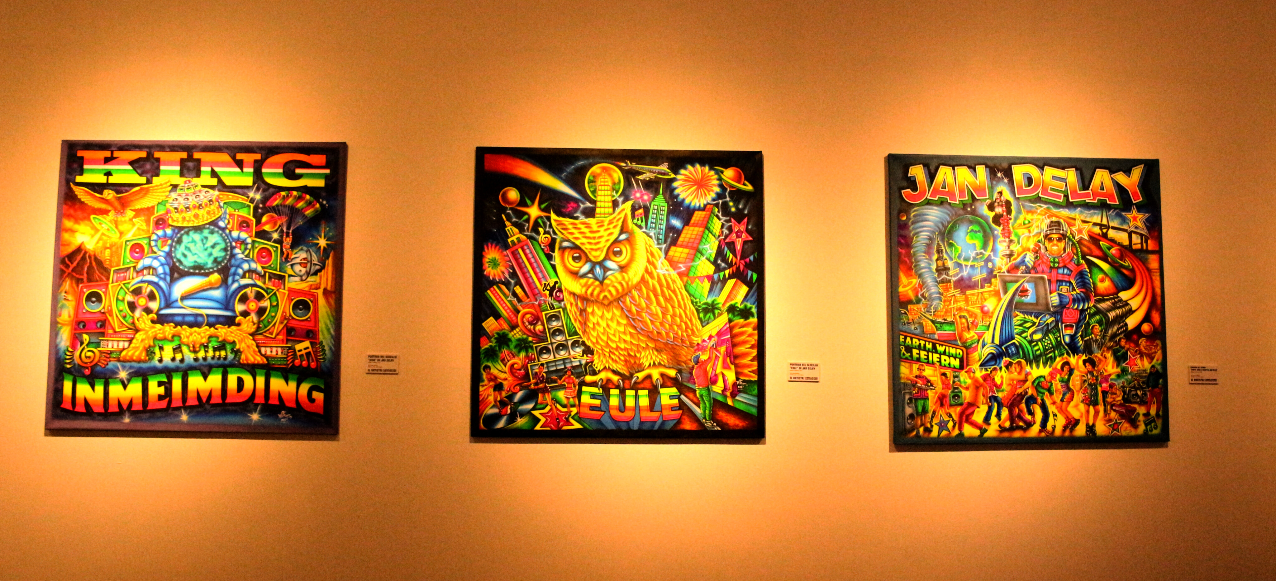 William Gutiérrez exhibe su arte de la pintura picotera