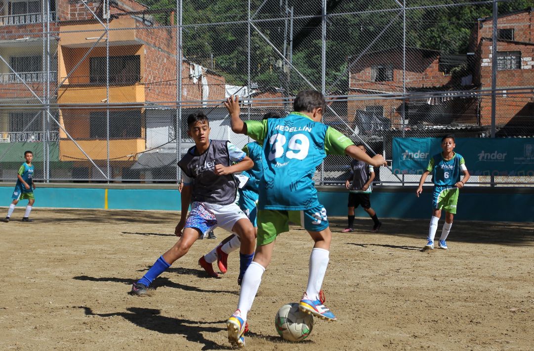 Recuperación de cinco escenarios deportivos de Medellín