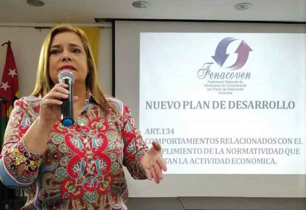 Zandra López, reelegida Directora Ejecutiva Nacional de Fenacoven