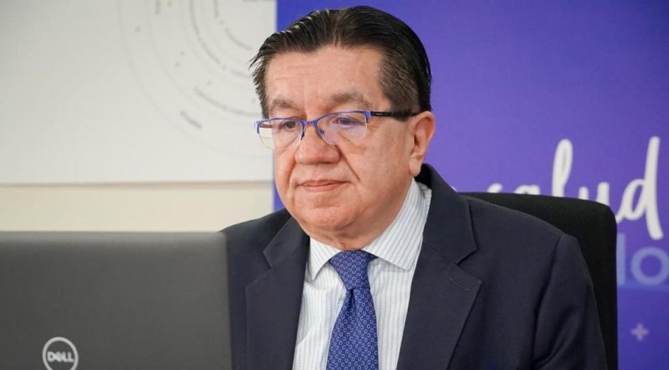Exministro de Salud, Fernando Ruiz, desmiente al ministro Velasco