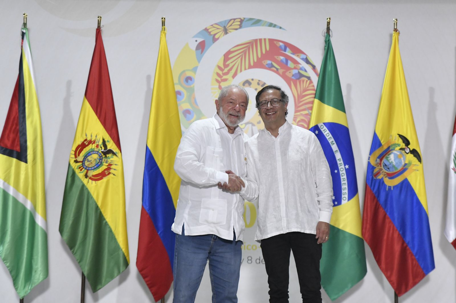 “Compartimos el compromiso de poner a la Amazonía en el centro de nuestras políticas”: Presidente Lula da Silva al Presidente Petro