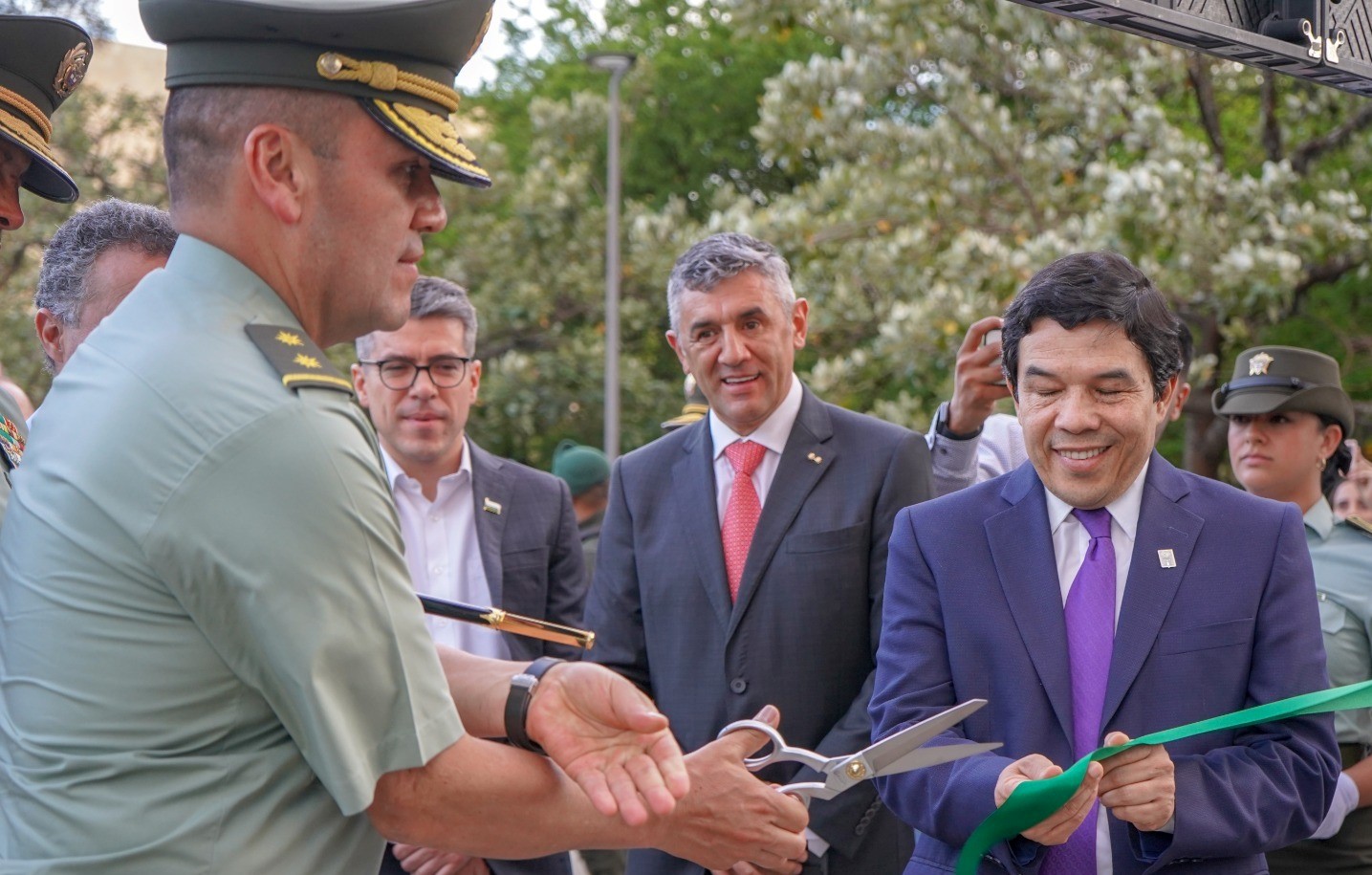 Nuevo comandante de la Policía Metropolitana asume el cargo en Medellín