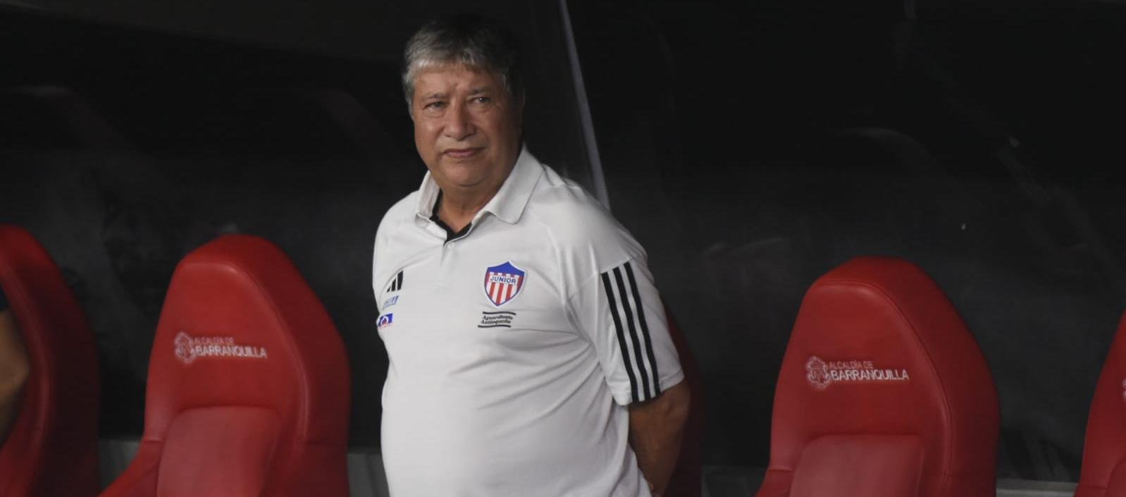 ‘Bolillo’ Gómez renuncia a Junior de Barranquilla pero ya tiene remplazo