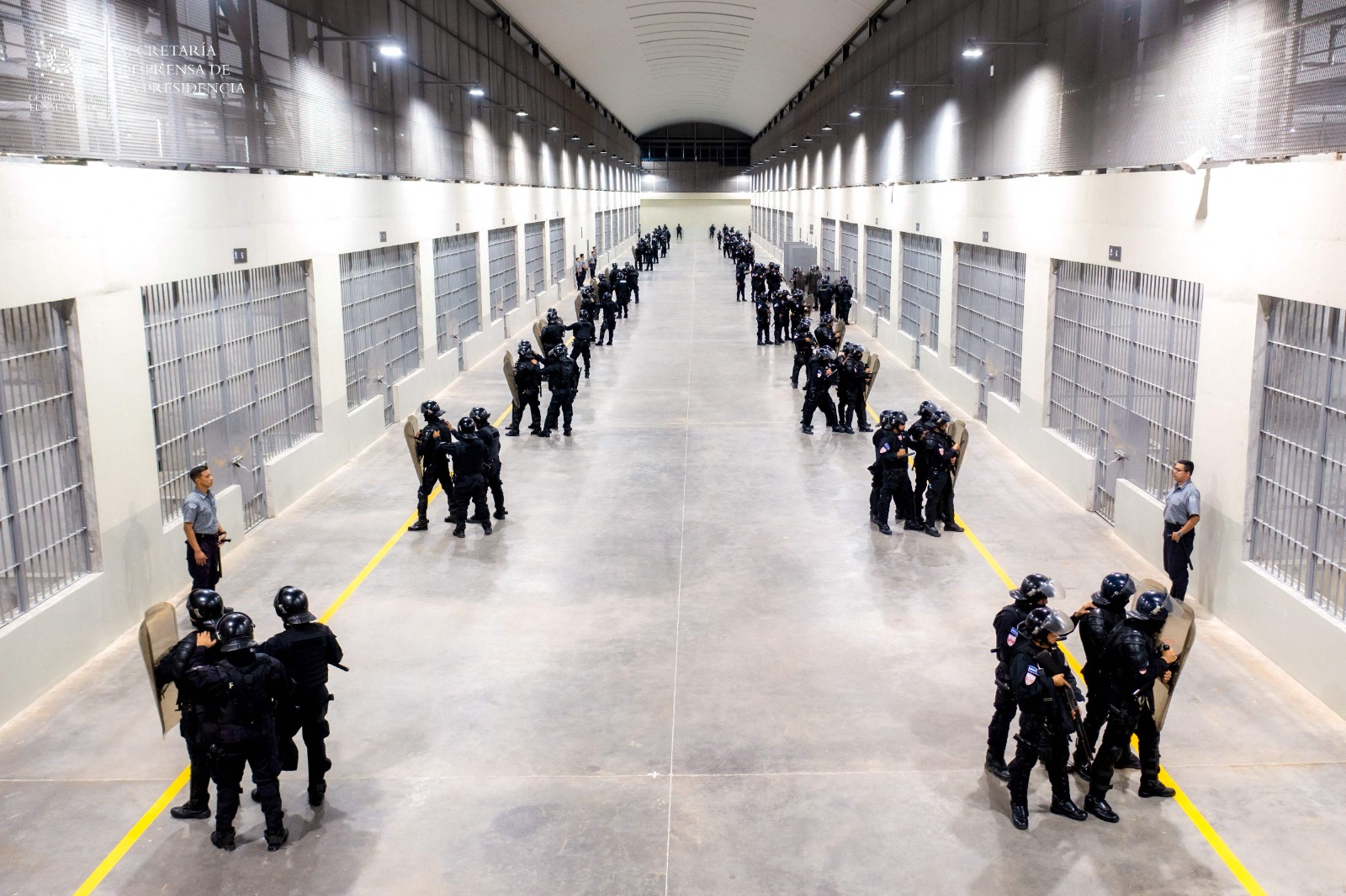 Seis meses de inaugurada cumple la cárcel más grande de Latinoamérica.