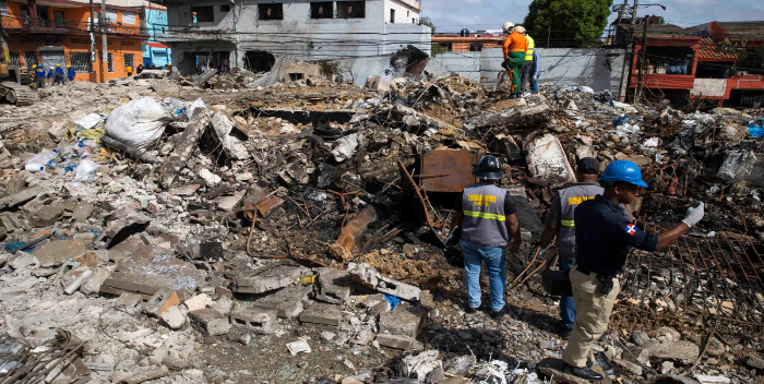 Suben a 27 los muertos por explosión en República Dominicana