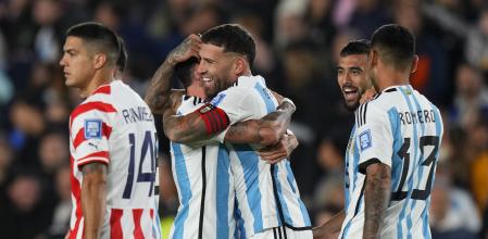 Argentina triunfa y lidera la tabla de posiciones de las Eliminatorias