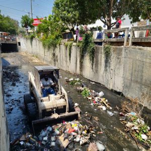 Más de 19.586 metros de arroyos han sido limpiados por Triple A en Barranquilla durante lo que va del2023