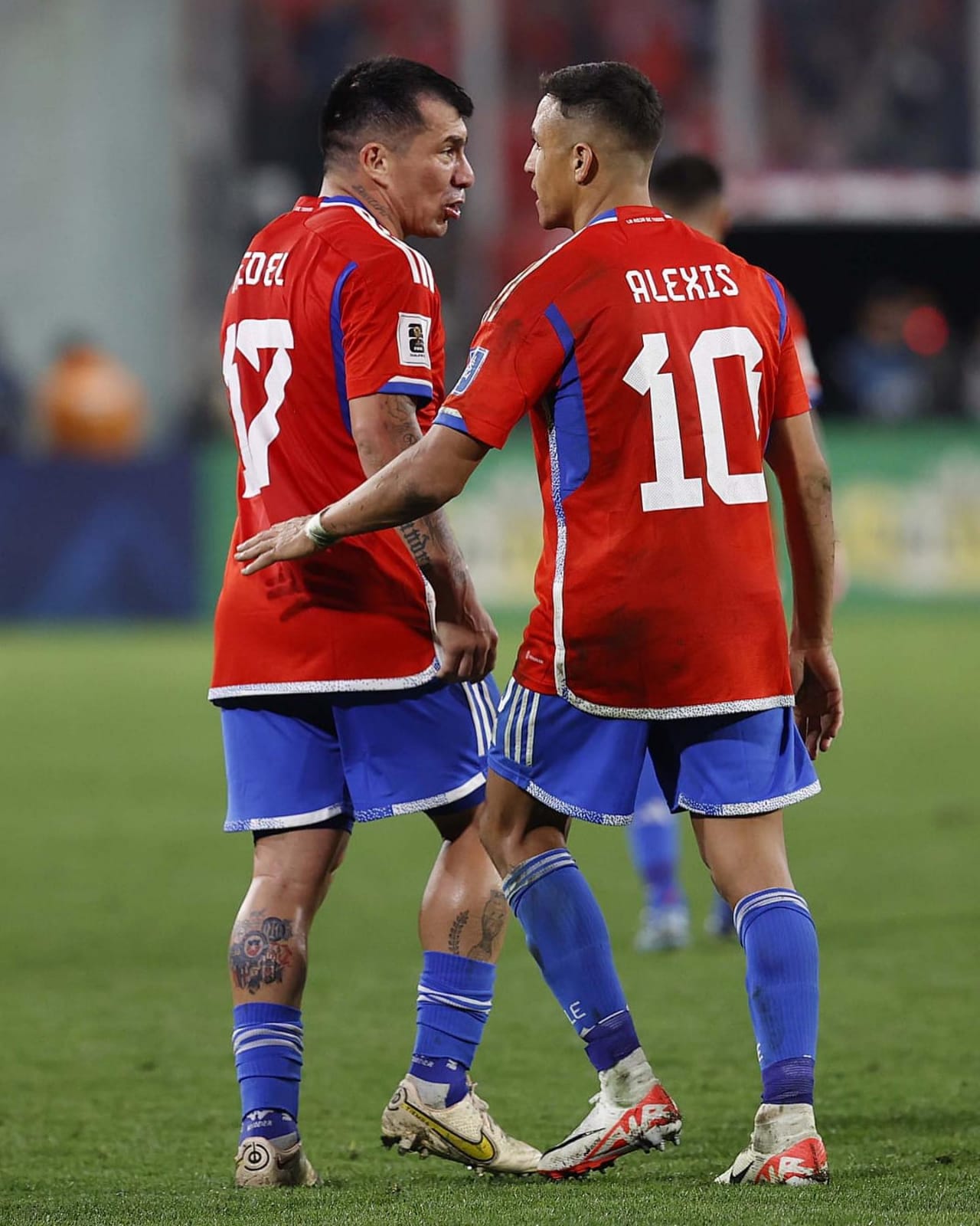 Chile celebra un triunfo clave con la brillante actuación de Alexis Sánchez y Gary Medel