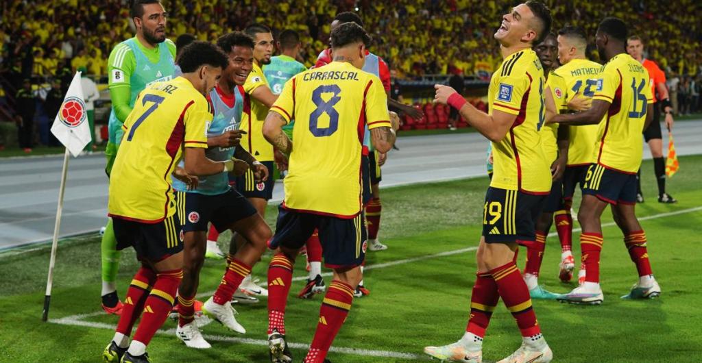 Colombia triunfa ante Paraguay