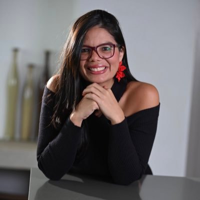 Laura Ardila gana el Premio Simón Bolívar a Periodista del Año