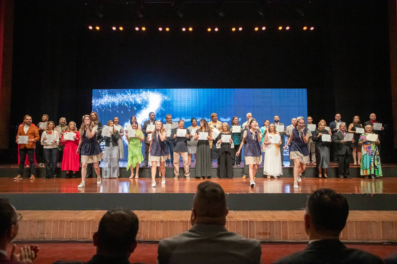 73 experiencias significativas fueron reconocidas en los Premios a la Calidad Educativa Ser Mejor de la Alcaldía de Medellín