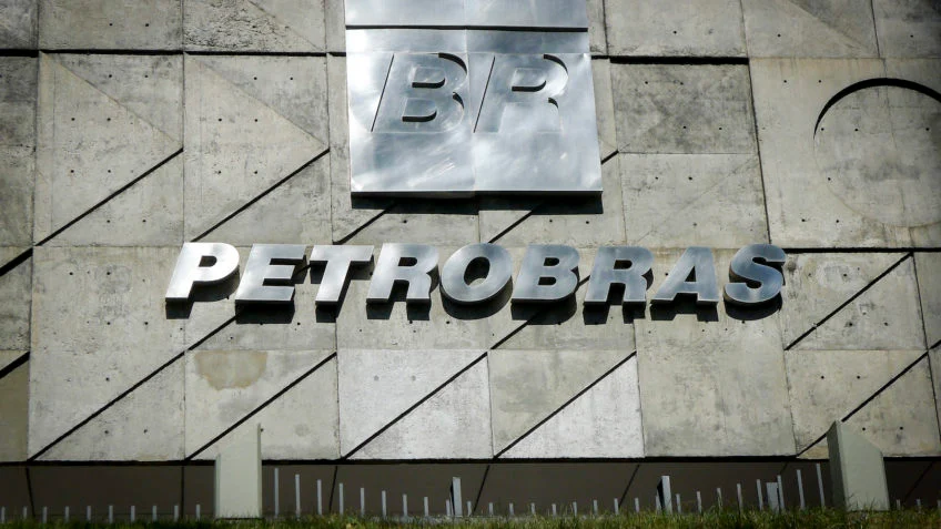 La brasileña Petrobras planea asociación para convertir a Colombia en exportador de gas