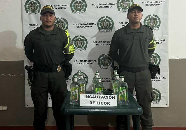 Policía incauta 50 botellas de licor adulterado que iban a ser vendidas en Navidad