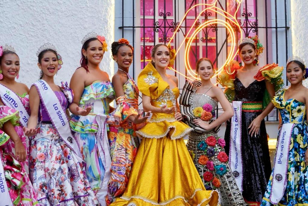 ‘Polleras con tumbao’, la pasarela de la Reina del Carnaval que promueve la moda circular