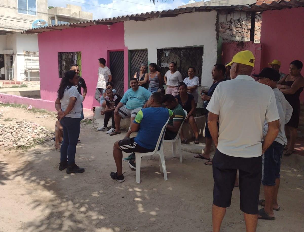 Air-e adelanta diálogos con comunidades de Las Flores y San Roque