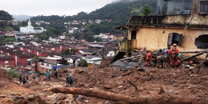 Las fuertes lluvias en Río de Janeiro dejan al menos nueve muertos