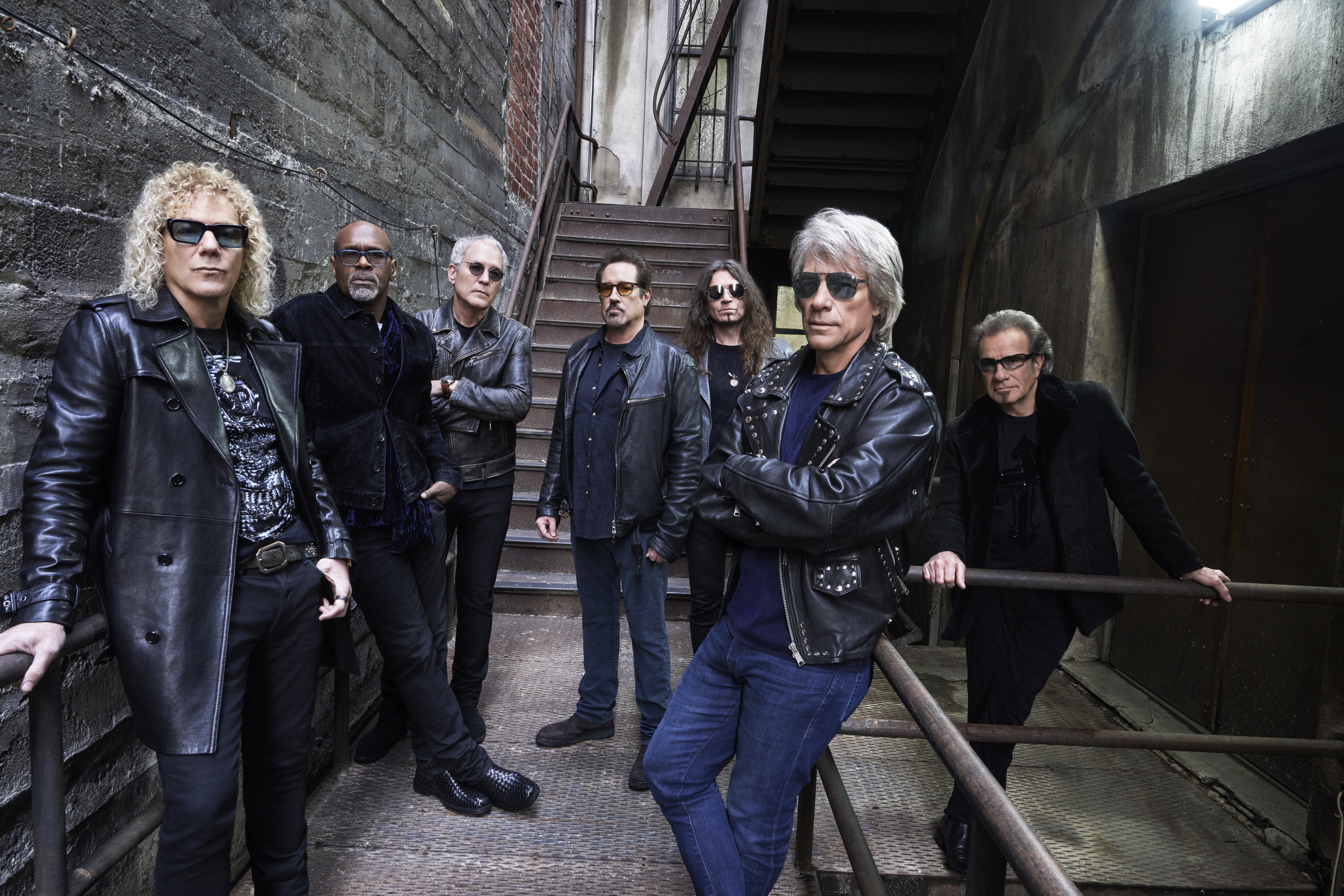 Bon Jovi presenta su nuevo álbum «Forever» y estrena el sencillo «Legendary»
