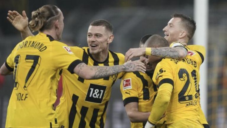Borussia Dortmund clasifica a cuartos de final