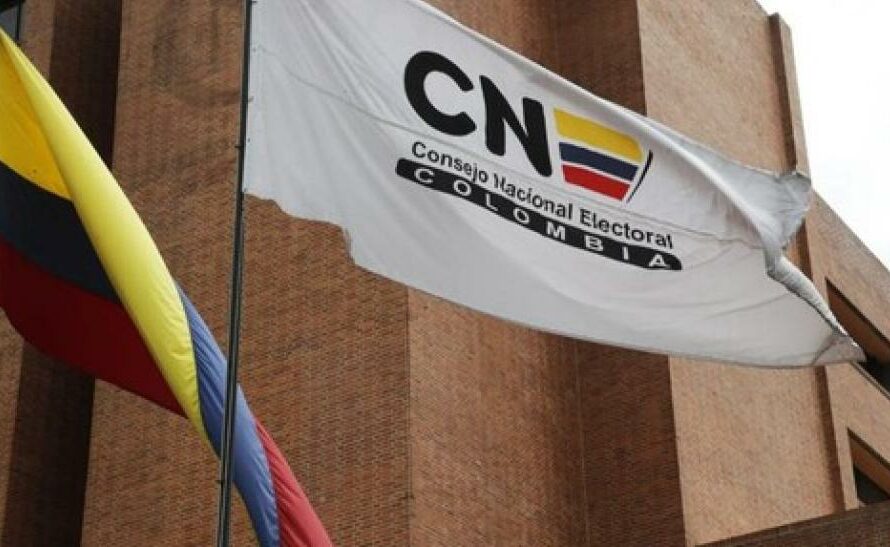 Cinco partidos políticos fueron denunciados por recibir presuntamente dinero irregular ante el CNE